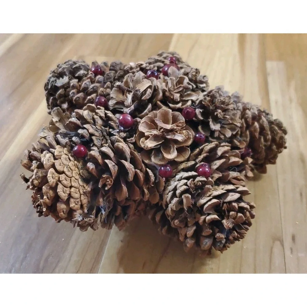 Rustic Pine Cone And‎ Berries Star Shaped Christmas Hanging Decoration 8
